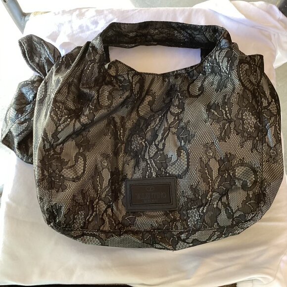 Valentino Garavani Handbags - Valentino Black/Beige Lace Nuage Bow Hobo Bag LIKE NEW!!